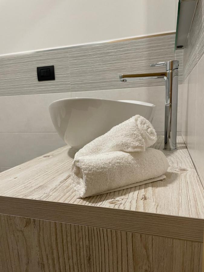 La Lesivera Bed And Breakfast Tione di Trento Ngoại thất bức ảnh